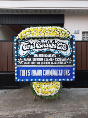 Papan Bunga Duka di Perbawati